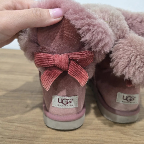 UGG mini Bailey bow corduroy boots dark red‎ - Picture 5 of 11